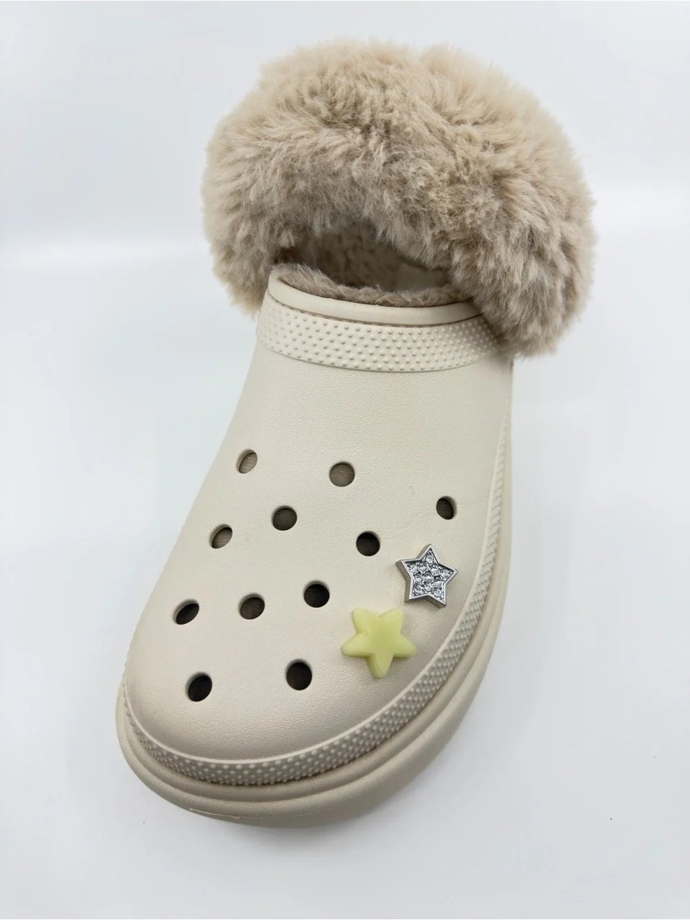 Crocs Stomp Lined Clogs color stucco, featuring a thick platform sole SZ 11